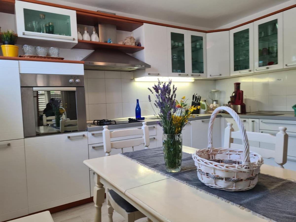 Apartmani Maretimo Primosten Luaran gambar