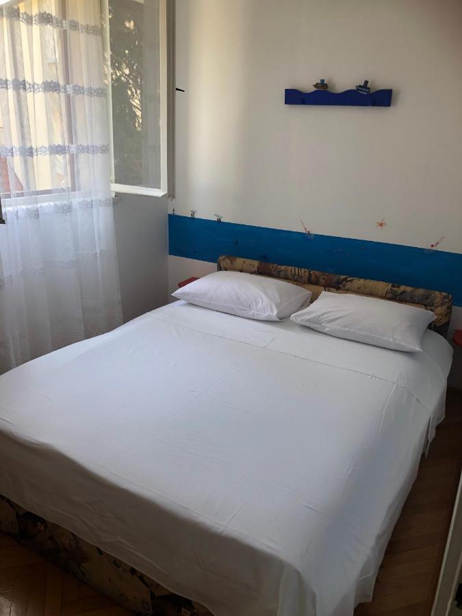 Apartmani Maretimo Primosten Luaran gambar