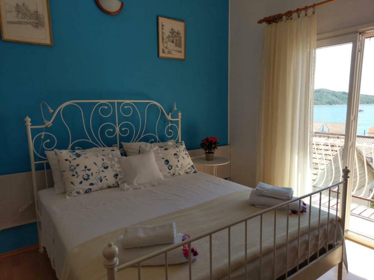 Apartmani Maretimo Primosten Luaran gambar